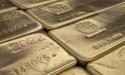  Gold gains as dollar pauses ahead of US inflation data 