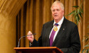 Beazley backs resistance fighters in War Memorial