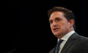 Minister: Nearly 3,000 Afghans in Pakistan to come to UK by the end of the year