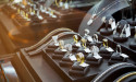 Signet Jewelers reports a 9.4% hit to revenue in fiscal Q1