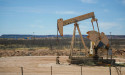 Brent crude climbs above $73 amid renewed tensions over Venezuela oil