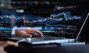  FTSE 100 reverses gains ahead of US inflation data 