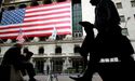 Slump In US Stocks Hammered Investors’ Confidence