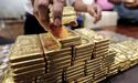 How Is Gold Investment Enabling Central Banks To Reduce Their Dollar Exposure?