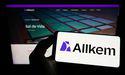 Allkem (ASX:AKE) shares fall despite reporting strong quarterly performance