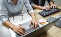  Full-Service Broker: Comprehensive Financial Guidance and Investment Solutions 
