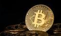  Bitcoin Faces Volatility as Traders Eye New Web3 Project 