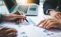  Regional Banks Navigate Pressure Amid Market Shift With New Strategies 